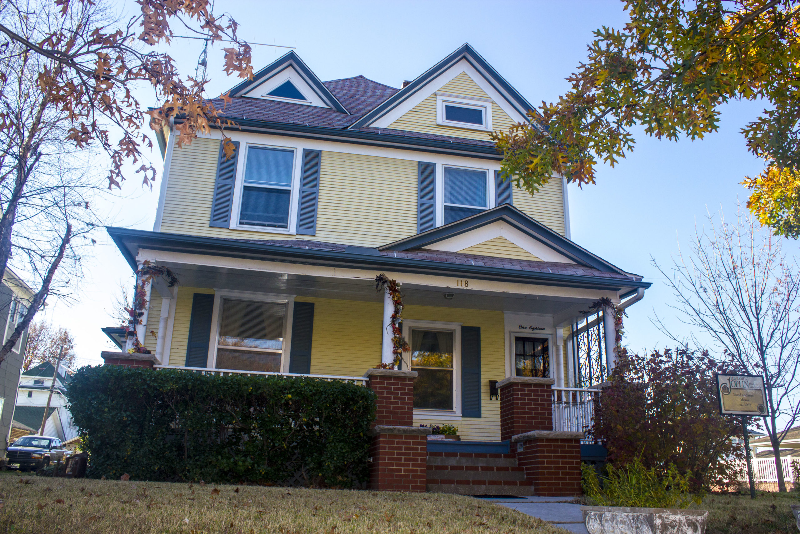 Landauer House