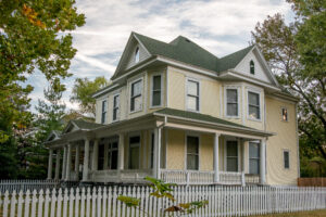 Dr. Winchester House