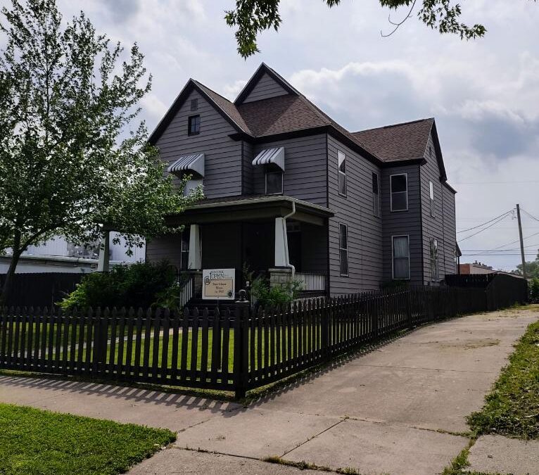 Schnur House