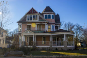 Wise House