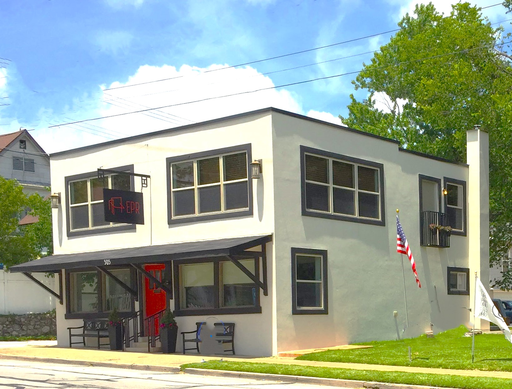 505 W 2nd Morgan's Grocery store