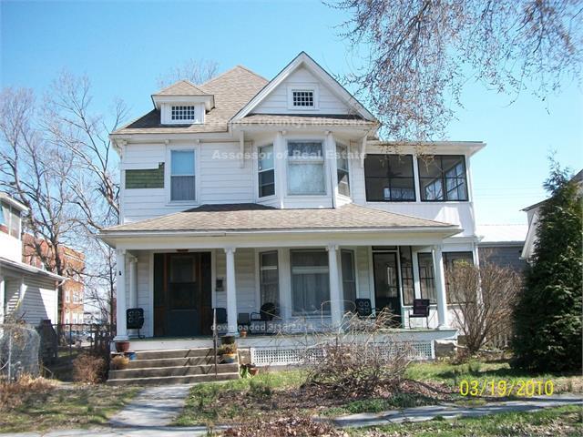 photo of 415 Moffet circa 2010